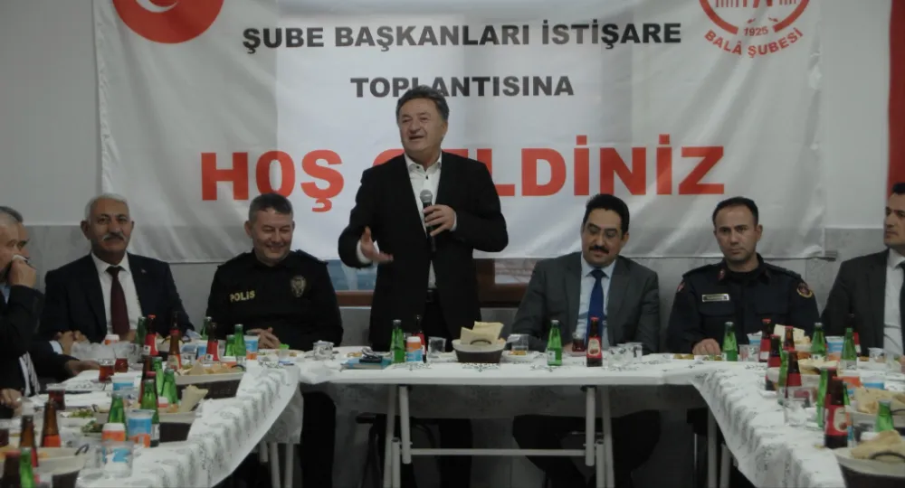 Özaslan: Şubelerimizden aldığımız güçle büyüyoruz