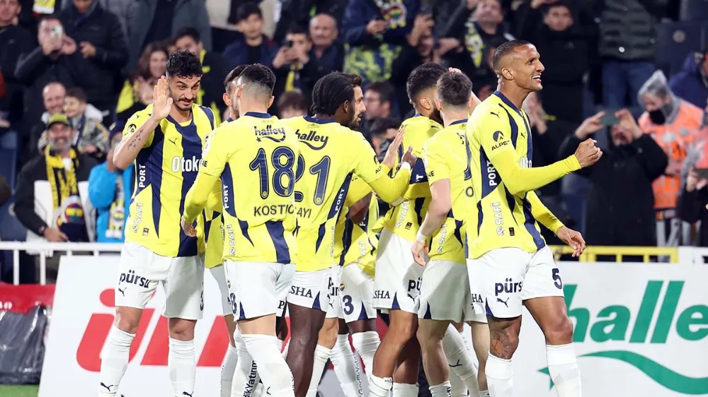 Fenerbahçe 3 puanı 3 golle aldı: 3-1