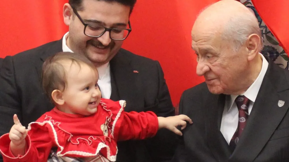 Devlet Bahçeli’nin hayatı kitap oluyor