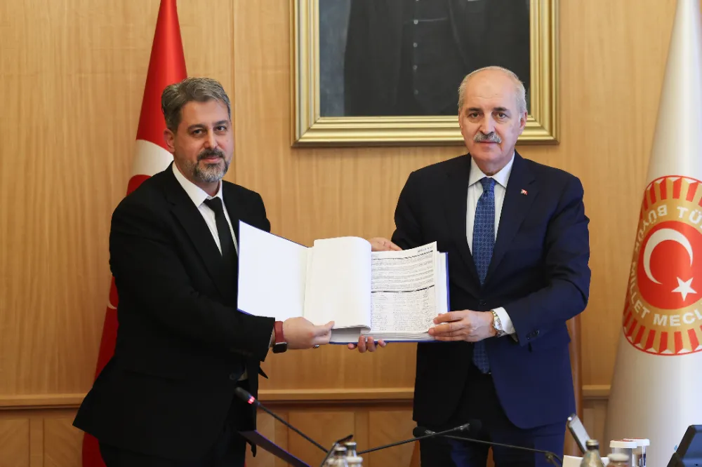 “Ekranlarda Çürümeye Dur De!” kampanyasına 105 bin imza