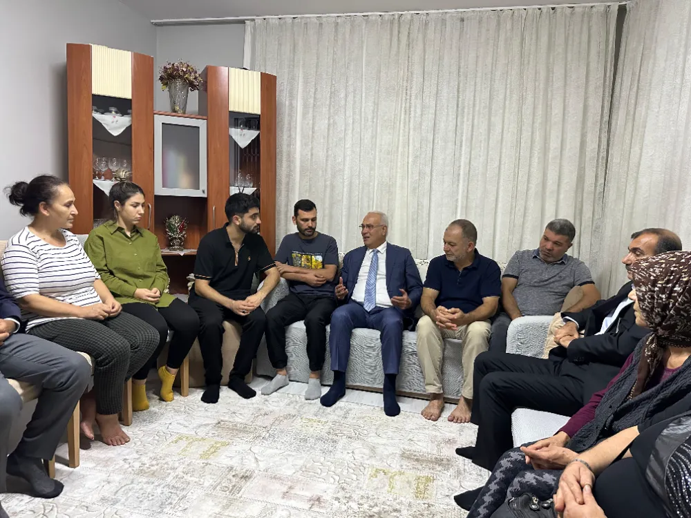 MHP Adana “Hayırlı Günler Komşum” ile gönül kapılarını aralıyor