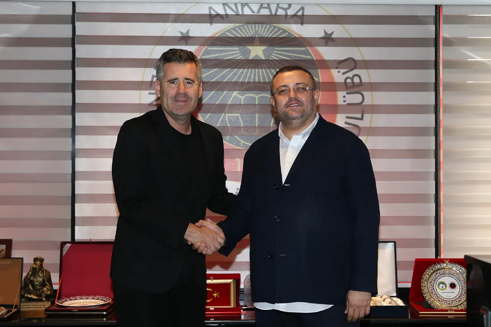 Yollar ayrıldı
