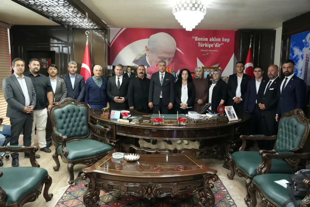 Altındağlı muhtarlardan MHP Ankara İl Başkanı Alparslan Doğan