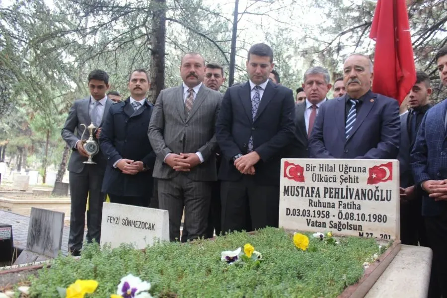 Mustafa Pehlivanoğlu dualarla anıldı 