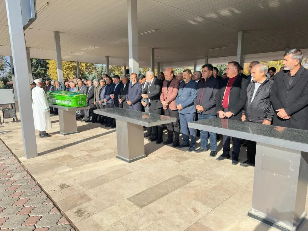 Ali Kınık, ağabeyini son yolculuğuna uğurladı