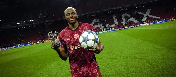 Gecenin kahramanı Osimhen konuştu 