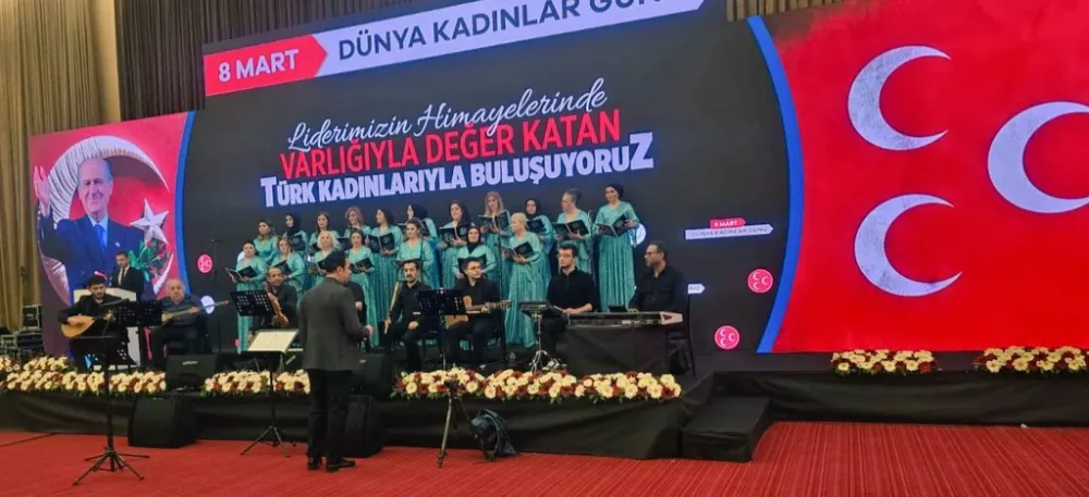 MHP Küçükçekmece Kadınlar Korosu büyüledi