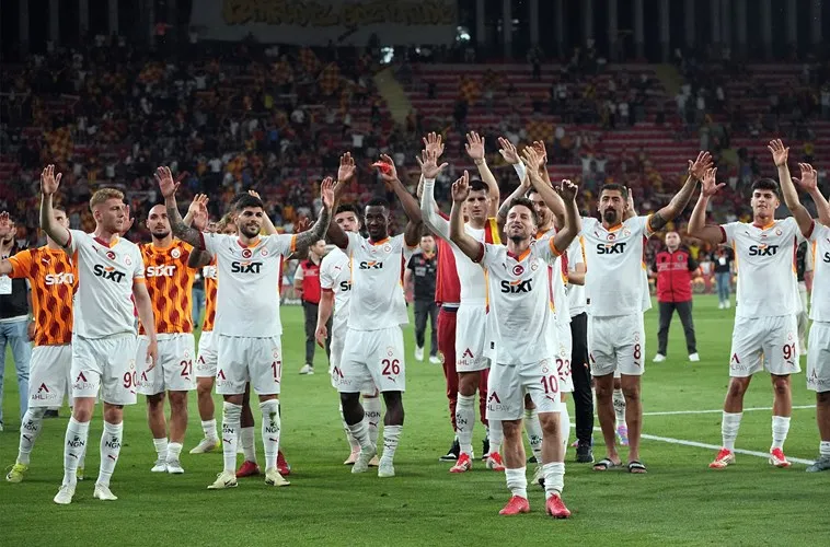Mertens geleceği için konuştu: 