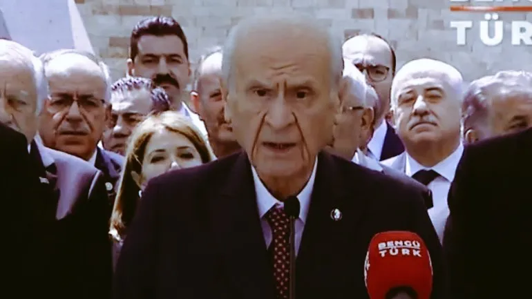 Devlet BAHÇELİ 