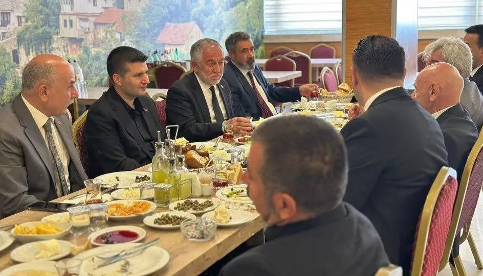 Ocağın helal sofrasında kahvaltı buluşması 