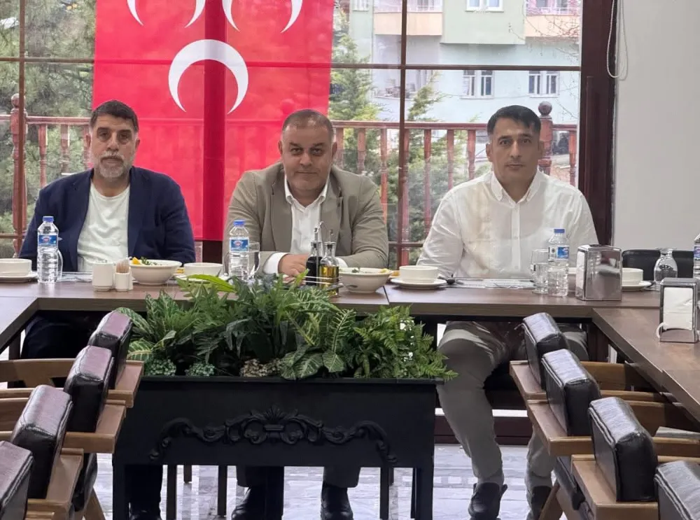 MHP Malatya Teşkilatından istişare toplantısı 