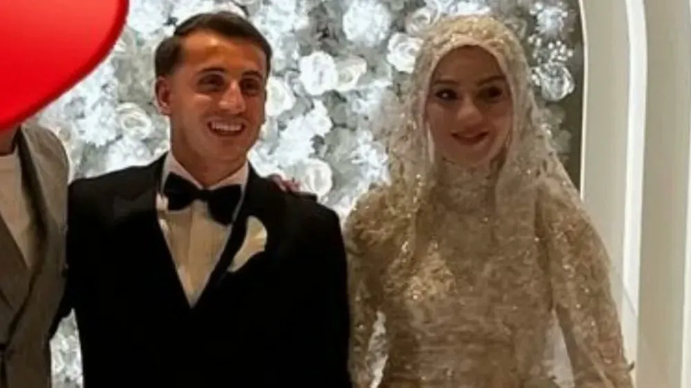 Milli futbolcu Kerem Aktürkoğlu evlendi