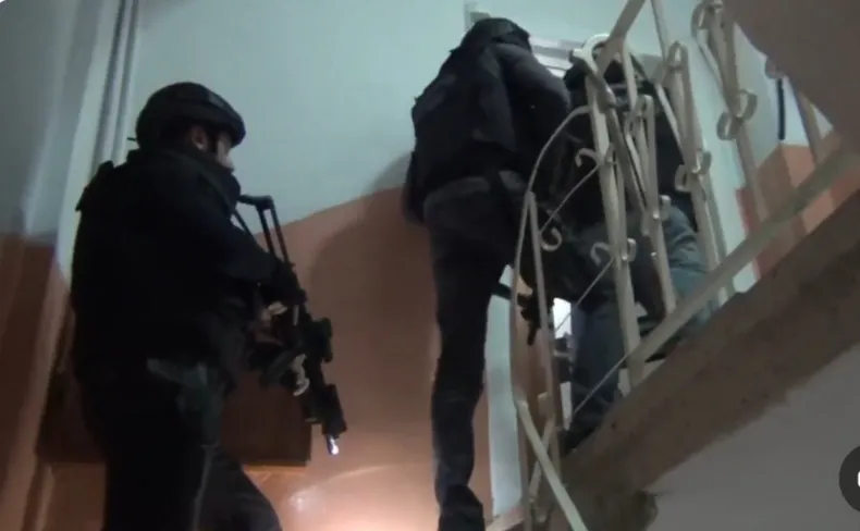 FETÖ operasyonunda 33 gözaltı