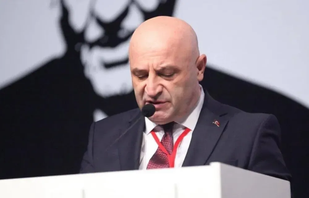 Osman Gür:  “CHP, Atatürk ilkelerinden hızla uzaklaşıyor!”