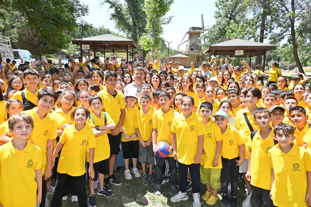 Başkan Dinçer: “Yaz, çocuklarımızla daha da güzel”