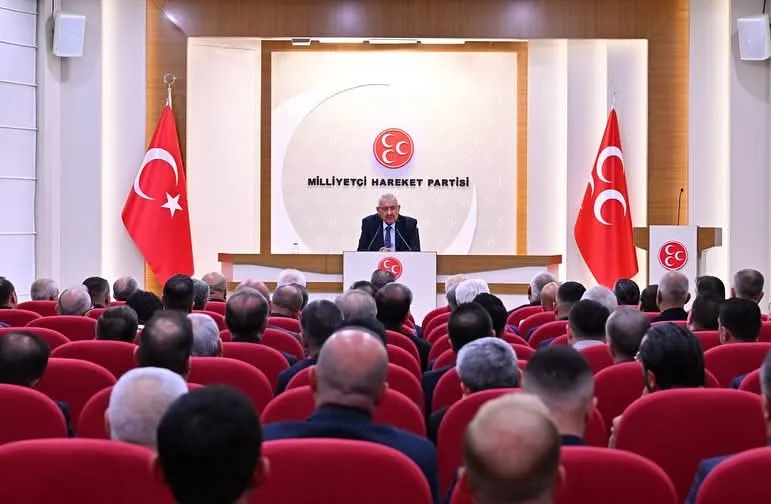 “Devlet Bahçeli,  Türk demokrasisine arız olan hastalıkların tedavisinde bir siyaset hekimi işlevi üstlenmiştir”
