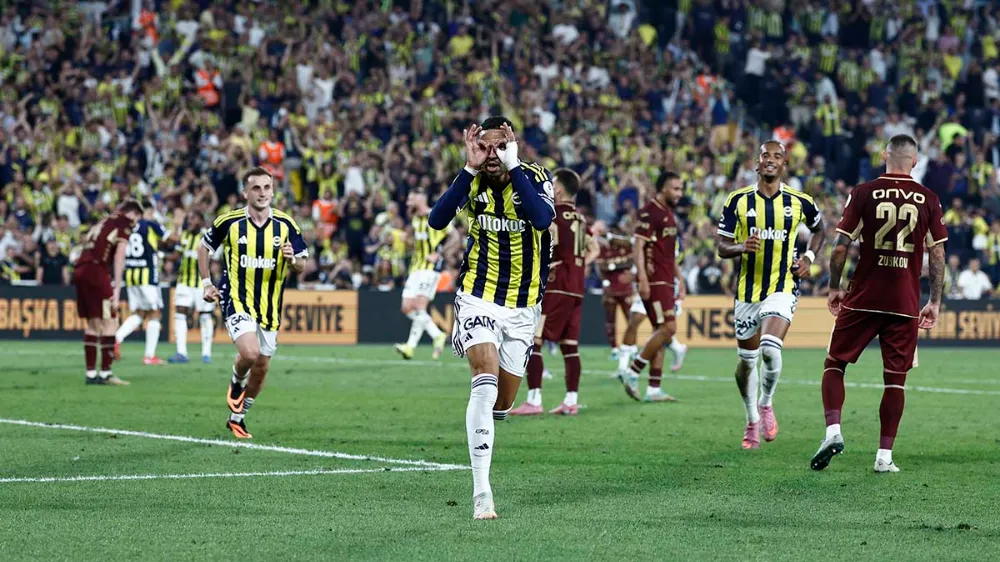 Derbide sevinen Fenerbahçe oldu: 1-0