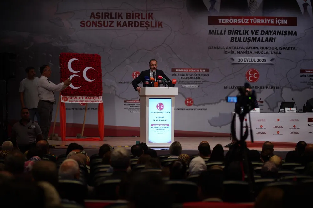 Osmanağaoğlu: “Tarih ve coğrafya Türk’ü yeniden vazifeye çağırmaktadır