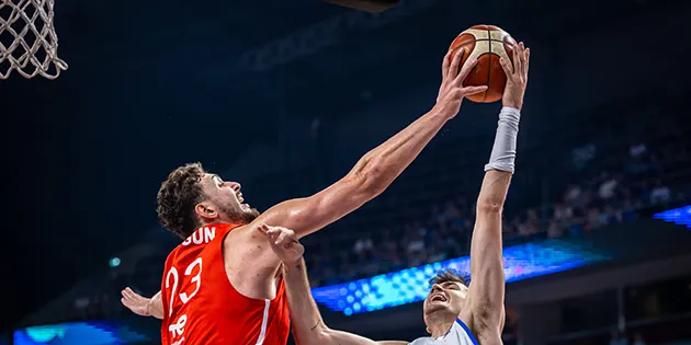 12 Dev Adam Sırbistan