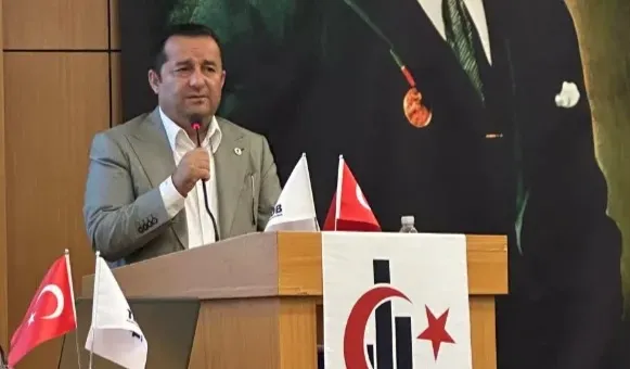 Akçam, yeni sosyal konut projesini değerlendirdi
